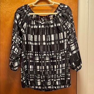Daisy Fuentes Black and White Women's Top Size XL